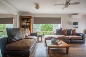 Гостиница Mornington Peninsula-4Shore Rosebud  Розбад
